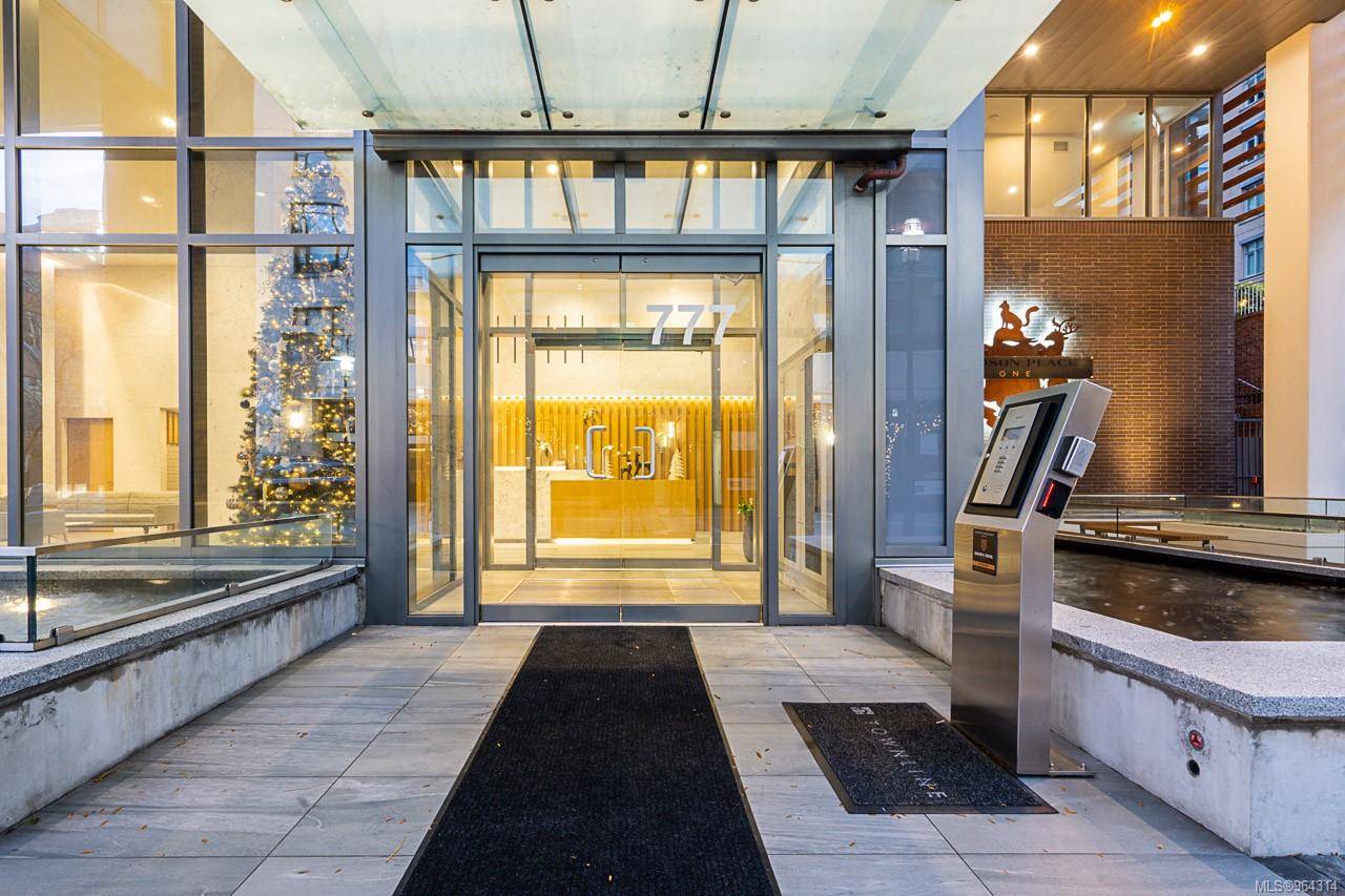 HUDSON PLACE ONE